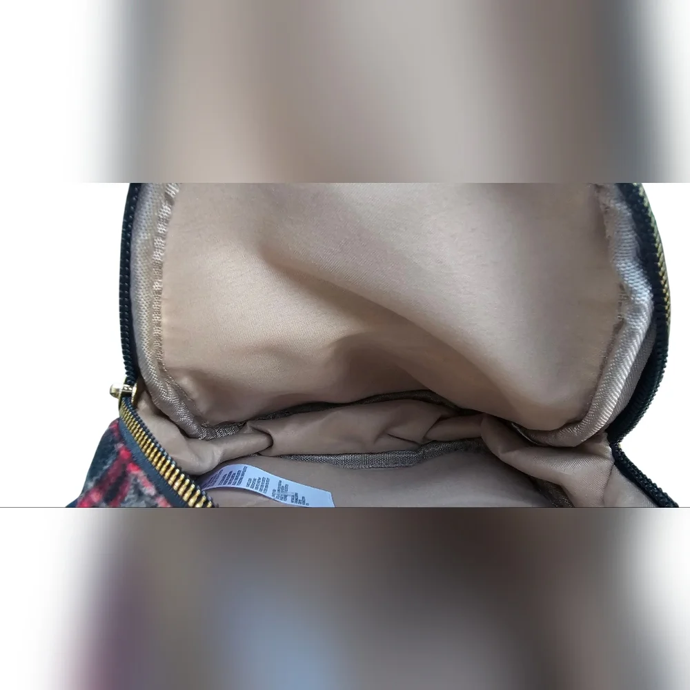 Tommy Bahama - NEW Mini Backpack Fall Plaid Colors. May Be Kids. No Pockets - Picture 9 of 14